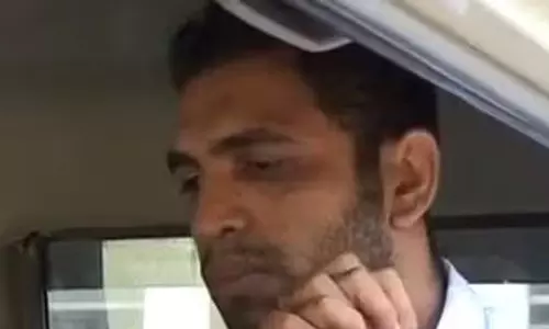 ഐപിഎസ് ഉദ്യോഗസ്ഥന്‍ ചമഞ്ഞ് യുവതിയെ കബളിപ്പിച്ച് പണവും കാറും തട്ടിയ യുവാവ് പിടിയില്‍