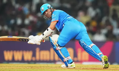 ഇന്റര്നാഷണല് മാസ്റ്റേഴ്സ് ലീഗ്; ഇന്ത്യക്ക് കിരീടം; വിന്ഡീസിനെതിരേ ആറ് വിക്കറ്റ് ജയം ഇന്റര്നാഷണല് മാസ്റ്റേഴ്സ് ലീഗ്; ഇന്ത്യക്ക് കിരീടം; വിന്ഡീസിനെതിരേ ആറ് വിക്കറ്റ് ജയം