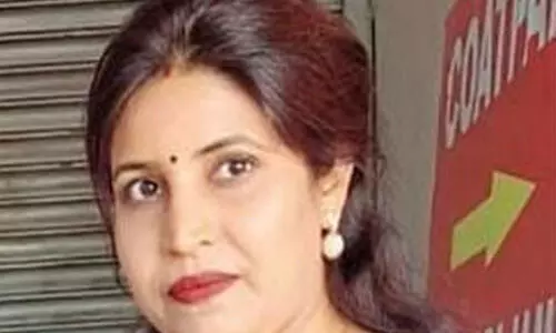 പോലിസുകാരിയായ ഭാര്യയെ കൊലപ്പെടുത്തിയ സൈനികന് അറസ്റ്റില് പോലിസുകാരിയായ ഭാര്യയെ കൊലപ്പെടുത്തിയ സൈനികന് അറസ്റ്റില്