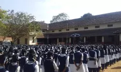 സെക്കണ്ടറി സ്കൂൾ തല വിദ്യാർത്ഥികളുടെ പരീക്ഷ : സമഗ്ര വിലയിരുത്തലിന് മാർഗരേഖ നിലവിൽ വന്നു സെക്കണ്ടറി സ്കൂൾ തല വിദ്യാർത്ഥികളുടെ പരീക്ഷ : സമഗ്ര വിലയിരുത്തലിന് മാർഗരേഖ നിലവിൽ വന്നു