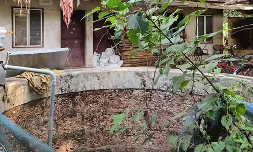 നാല് മാസം പ്രായമുള്ള കുഞ്ഞിന്റെ മൃതദേഹം കിണറ്റില് നാല് മാസം പ്രായമുള്ള കുഞ്ഞിന്റെ മൃതദേഹം കിണറ്റില്