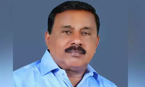 മുസ്ലിംകള്ക്കെതിരായ വര്ഗീയ പരാമര്ശം: എം ജെ ഫ്രാന്സിസിനെ ലോക്കല് സെക്രട്ടറി സ്ഥാനത്ത് നിന്ന് നീക്കി മുസ്ലിംകള്ക്കെതിരായ വര്ഗീയ പരാമര്ശം: എം ജെ ഫ്രാന്സിസിനെ ലോക്കല് സെക്രട്ടറി സ്ഥാനത്ത് നിന്ന് നീക്കി