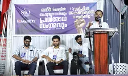 വഖ്ഫില് കൈവയ്ക്കാന് സമ്മതിക്കില്ല; മുന്നറിയിപ്പുമായി വഖ്ഫ് സംരക്ഷണപ്രക്ഷോഭം വഖ്ഫില് കൈവയ്ക്കാന് സമ്മതിക്കില്ല; മുന്നറിയിപ്പുമായി വഖ്ഫ് സംരക്ഷണപ്രക്ഷോഭം