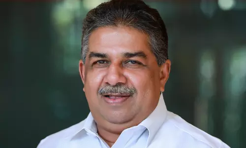 വയലന്‍സ് പ്രോല്‍സാഹിപ്പിക്കുന്ന സിനിമകളില്‍ നിയന്ത്രണം കൊണ്ടുവരാന്‍ കേന്ദ്രത്തോട് ആവശ്യപ്പെട്ടെന്ന് മന്ത്രി സജി ചെറിയാന്‍