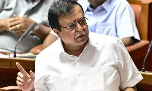 കര്‍ണാടകയില്‍ ദേശീയ നേതാക്കളടക്കം 48 പേരെ ഹണിട്രാപ്പില്‍ കുടുക്കിയതായി മന്ത്രിയുടെ ആരോപണം