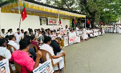 *എസ്ഡിപിഐ ദേശീയ പ്രസിഡൻ്റ് എം കെ ഫൈസിയെ നിരുപാധികം വിട്ടയക്കണമെന്നാവശ്യപ്പെട്ട് കാഞ്ഞിരപള്ളിയിൽ ഐക്യദാർഢ്യ സംഗമം സംഘടിപ്പിച്ചു*