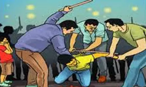 പിടിഎ പ്രസിഡന്റും മക്കളും ചേര്‍ന്നു മര്‍ദിച്ചെന്ന് വിദ്യാര്‍ഥിയുടെ പരാതി