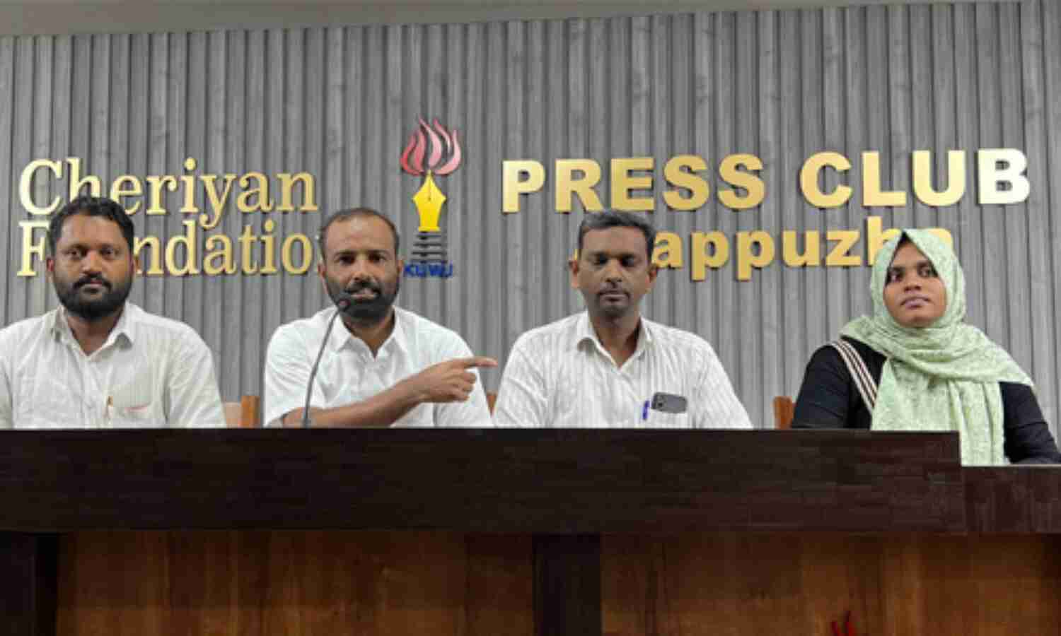 എം കെ ഫൈസി ഐക്യദാര്ഢ്യ സംഗമം 28ന് എം കെ ഫൈസി ഐക്യദാര്ഢ്യ സംഗമം 28ന്