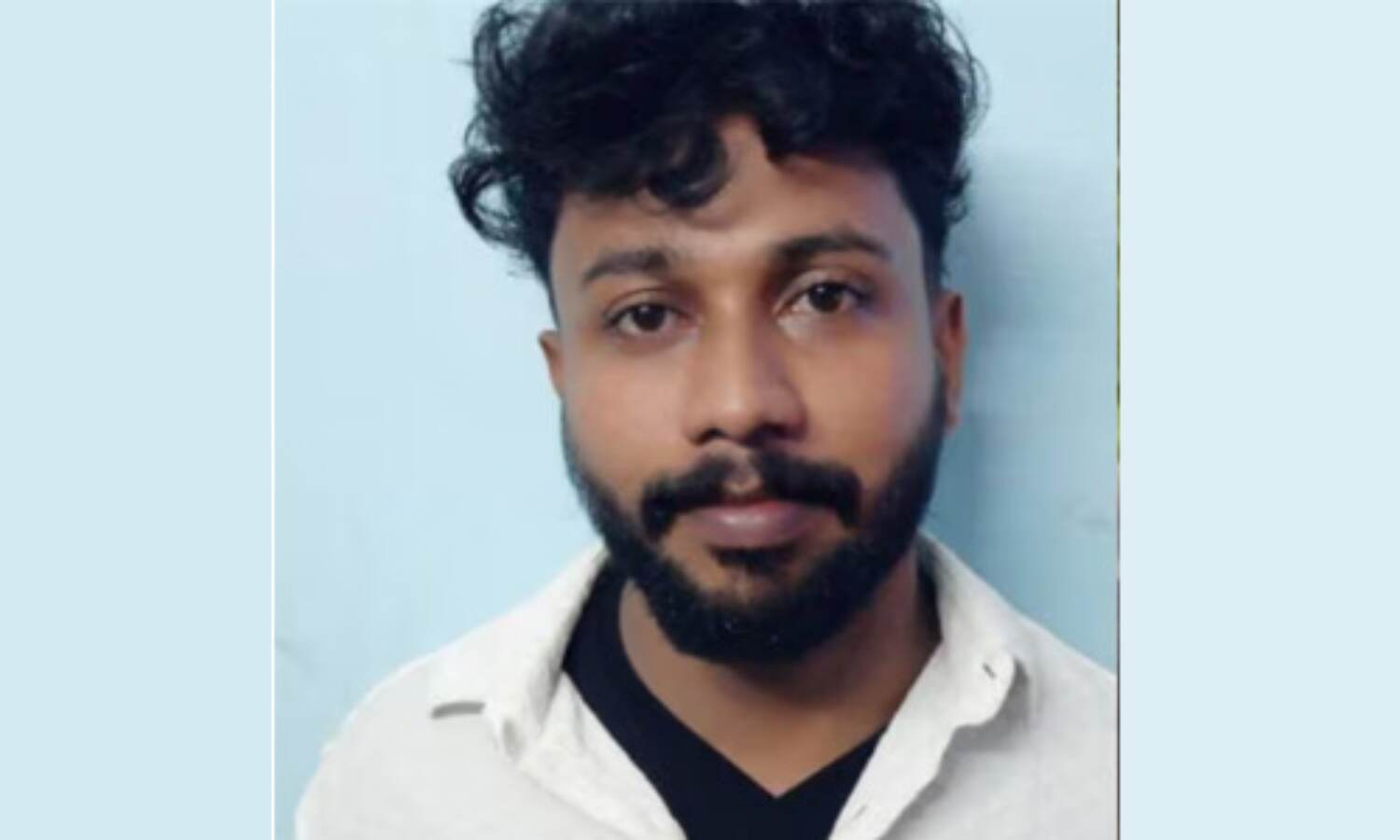 സന്തോഷ് വധം: വാഹനപരിശോധനക്കിടെ മുഖ്യപ്രതി ഓടിരക്ഷപ്പെട്ടു സന്തോഷ് വധം: വാഹനപരിശോധനക്കിടെ മുഖ്യപ്രതി ഓടിരക്ഷപ്പെട്ടു