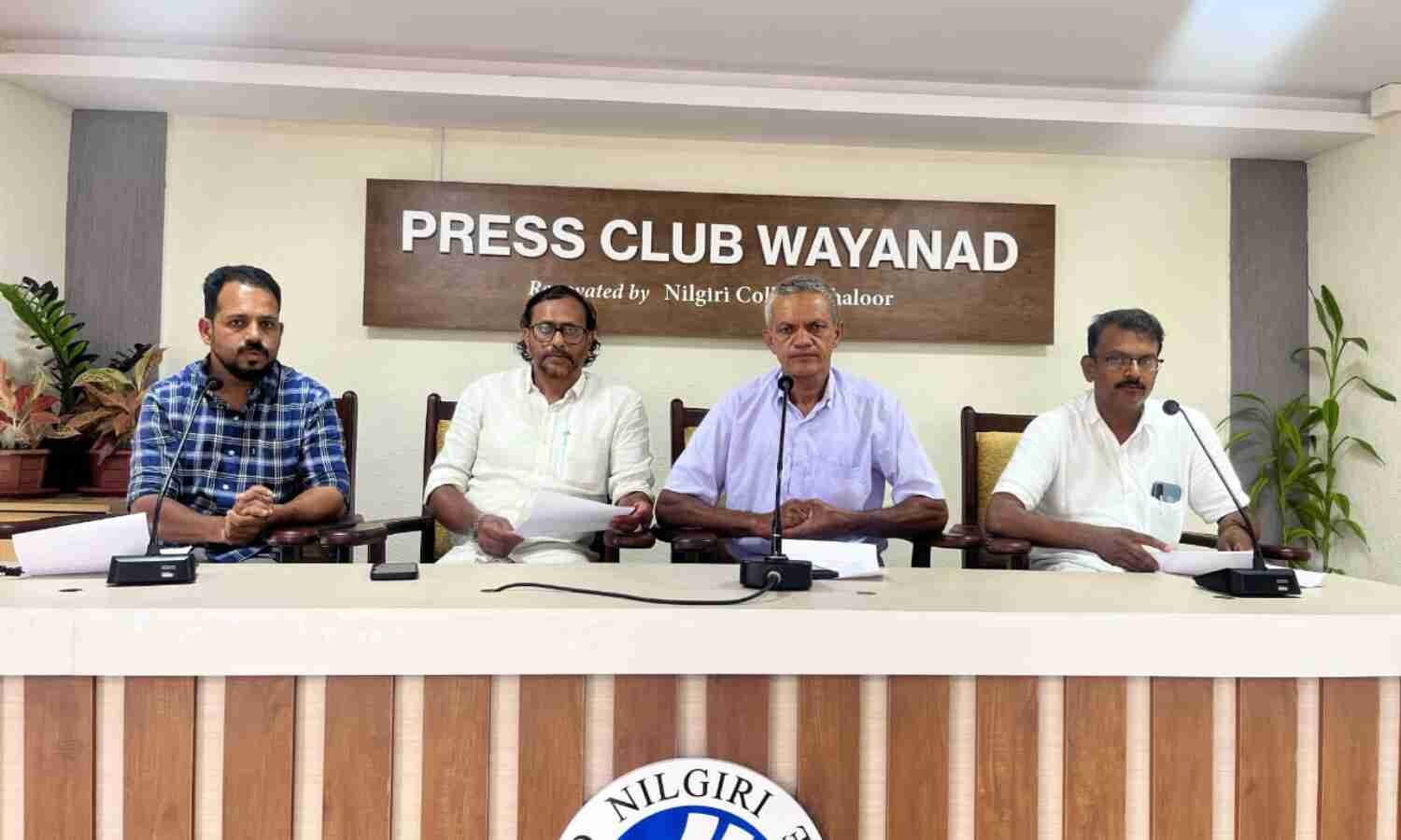 ലഹരി മാഫിയക്കെതിരെ : ക്യാമ്പയിൻ സംഘടിപ്പിക്കും -എസ് ഡിപിഐ ലഹരി മാഫിയക്കെതിരെ : ക്യാമ്പയിൻ സംഘടിപ്പിക്കും -എസ് ഡിപിഐ