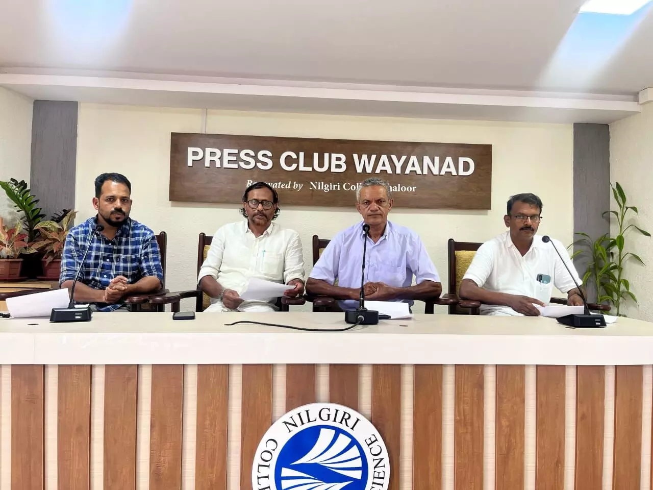 ലഹരി മാഫിയക്കെതിരെ : ക്യാമ്പയിൻ സംഘടിപ്പിക്കും -എസ് ഡിപിഐ ലഹരി മാഫിയക്കെതിരെ : ക്യാമ്പയിൻ സംഘടിപ്പിക്കും -എസ് ഡിപിഐ