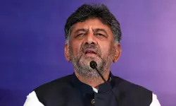 ഡൽഹിയിലെത്തി ഹൈക്കമാൻഡിനെ കണ്ടു, പിന്തുണ ഉറപ്പിച്ചു; അധ്യക്ഷ സ്ഥാനം വിട്ടുതരില്ലെന്ന് ഡി കെ  ശിവകുമാർ