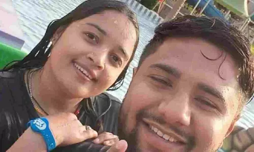 പ്രതിശ്രുത വരന്‍ നോക്കിനില്‍ക്കെ റോളര്‍ കോസ്റ്ററില്‍ നിലത്തേക്ക് വീണ് യുവതിക്ക് ദാരുണാന്ത്യം