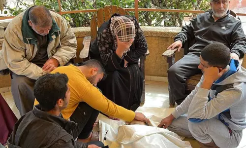 ഗസയില്‍ ഇസ്രായേല്‍ സൈന്യത്തിനൊപ്പം യുദ്ധക്കുറ്റങ്ങള്‍ ചെയ്ത പത്ത് ബ്രിട്ടീഷുകാര്‍ക്കെതിരെ പരാതി