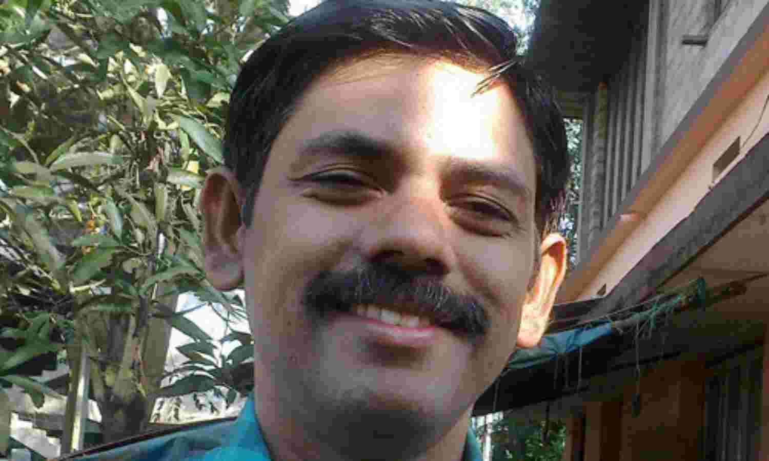 സ്വന്തമായി സ്ഥാപനങ്ങള് മുസ്ലിംകള്ക്കുളളതുപോലെ ഈഴവര്ക്കില്ല എന്നതു സത്യം തന്നെ....തടസ്സം മുസ്ലിംകളാണോ?- ബാബുരാജ് ഭഗവതി സ്വന്തമായി സ്ഥാപനങ്ങള് മുസ്ലിംകള്ക്കുളളതുപോലെ ഈഴവര്ക്കില്ല എന്നതു സത്യം തന്നെ....തടസ്സം മുസ്ലിംകളാണോ?- ബാബുരാജ് ഭഗവതി