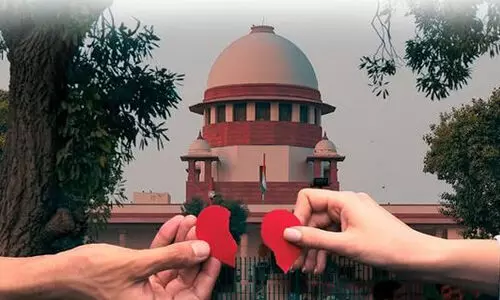 പ്രണയബന്ധം തകര്ന്നതിന് ശേഷം പീഡനപരാതി നല്കുന്നത് തെറ്റ്: സുപ്രിംകോടതി പ്രണയബന്ധം തകര്ന്നതിന് ശേഷം പീഡനപരാതി നല്കുന്നത് തെറ്റ്: സുപ്രിംകോടതി