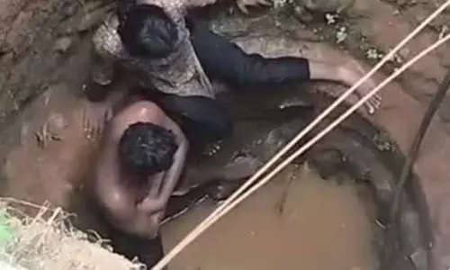 കിണറ്റില്‍ ചാടിയ യുവതിയെയും രക്ഷിക്കാന്‍ കൂടെ ചാടിയ ഭര്‍ത്താവിനെയും ഫയര്‍ഫോഴ്‌സ് രക്ഷിച്ചു