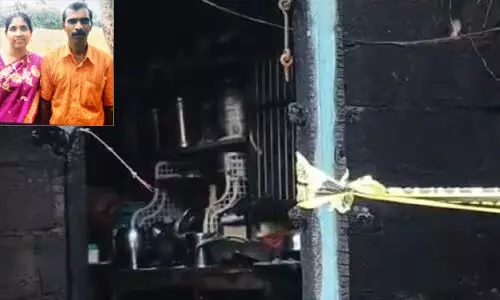 എരുമേലി തീപിടിത്തത്തില് മരിച്ചവരുടെ എണ്ണം മൂന്നായി എരുമേലി തീപിടിത്തത്തില് മരിച്ചവരുടെ എണ്ണം മൂന്നായി