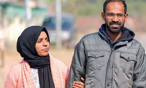 സിദ്ധീഖ് കാപ്പന്റെ വീട്ടില് പരിശോധനക്കായി എത്തുമെന്ന് പോലിസ് അറിയിച്ചെന്ന് റൈഹാനത്ത് സിദ്ധീഖ് സിദ്ധീഖ് കാപ്പന്റെ വീട്ടില് പരിശോധനക്കായി എത്തുമെന്ന് പോലിസ് അറിയിച്ചെന്ന് റൈഹാനത്ത് സിദ്ധീഖ്