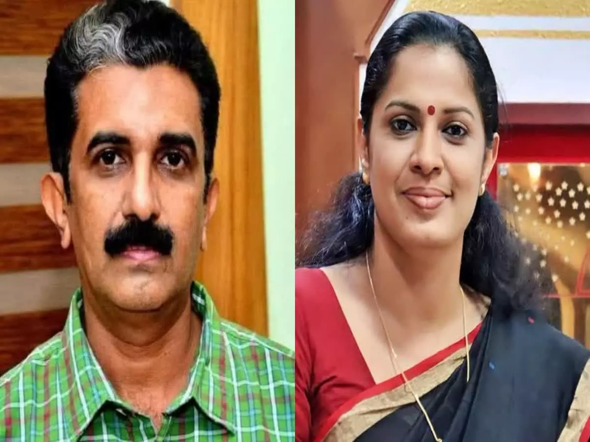 നവീന് ബാബുവിന്റെ മരണം: സിബിഐ അന്വേഷണം ആവശ്യപ്പെട്ട് കുടുംബം സുപ്രിംകോടതിയില് നവീന് ബാബുവിന്റെ മരണം: സിബിഐ അന്വേഷണം ആവശ്യപ്പെട്ട് കുടുംബം സുപ്രിംകോടതിയില്
