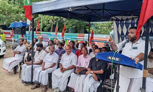 മനുസ്മൃതി ചുട്ടെരിച്ച ധീരനായ മനുഷ്യാവകാശ പോരാളിയാണ് അംബേദ്കര്‍: കെ കെ അബ്ദുള്‍ ജബ്ബാര്‍