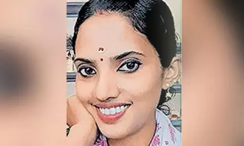 അയല്‍ കടക്കാരന്‍ തിന്നര്‍ ഒഴിച്ച് കത്തിച്ച യുവതി ചികില്‍സയിലിരിക്കേ മരിച്ചു