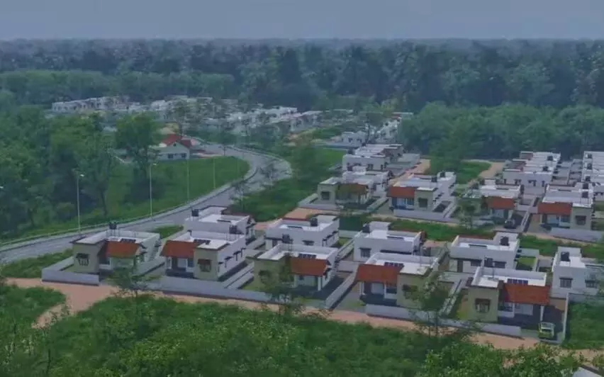 മുണ്ടക്കൈ-ചൂരല്‍മല പുനരധിവാസം; ഭൂമി ഏറ്റെടുക്കുന്ന നടപടി ഏകപക്ഷീയം, സ്റ്റേ ചെയ്യണം; സുപ്രിംകോടതിയില്‍ ഹരജി നല്‍കി എല്‍സ്റ്റണ്‍ എസ്റ്റേറ്റ് ഉടമകള്‍