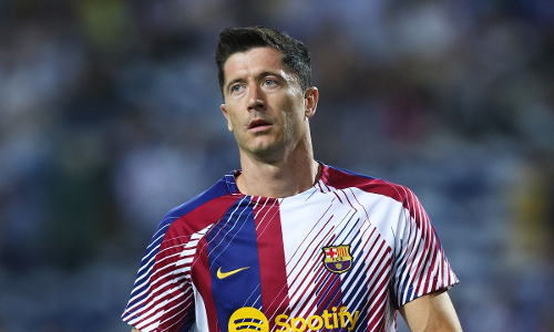 ബാഴ്സലോണയ്ക്ക് വന് തിരിച്ചടി; ലെവന്ഡോസ്കിക്ക് എല് ക്ലാസ്സിക്കോയും ചാംപ്യന്സ് ലീഗും നഷ്ടപ്പെടും ബാഴ്സലോണയ്ക്ക് വന് തിരിച്ചടി; ലെവന്ഡോസ്കിക്ക് എല് ക്ലാസ്സിക്കോയും ചാംപ്യന്സ് ലീഗും നഷ്ടപ്പെടും