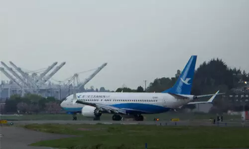ട്രംപിന്റെ തീരുവ യുദ്ധം: പെയിന്റടിച്ച ബോയിങ് വിമാനം തിരിച്ചയച്ച് ചൈന ട്രംപിന്റെ തീരുവ യുദ്ധം: പെയിന്റടിച്ച ബോയിങ് വിമാനം തിരിച്ചയച്ച് ചൈന