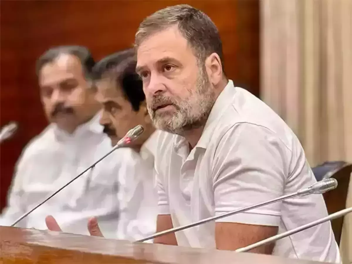 പഹല്ഗാം ആക്രമണം; രാഹുല് ഗാന്ധി നാളെ ജമ്മു കശ്മീര് സന്ദര്ശിക്കും; കോണ്ഗ്രസിന്റെ ഭരണഘടന സംരക്ഷണ റാലി മാറ്റിവച്ചു പഹല്ഗാം ആക്രമണം; രാഹുല് ഗാന്ധി നാളെ ജമ്മു കശ്മീര് സന്ദര്ശിക്കും; കോണ്ഗ്രസിന്റെ ഭരണഘടന സംരക്ഷണ റാലി മാറ്റിവച്ചു
