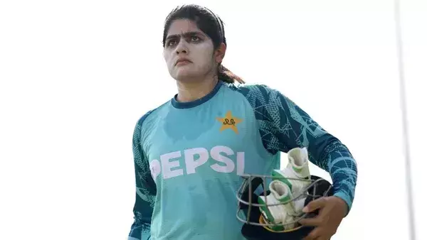 ഇന്ത്യയില് ലോകകപ്പ് കളിക്കാന് ഞങ്ങള്ക്ക് താല്പര്യമില്ല; പാക് വനിതാ ക്രിക്കറ്റ് താരം ഇന്ത്യയില് ലോകകപ്പ് കളിക്കാന് ഞങ്ങള്ക്ക് താല്പര്യമില്ല; പാക് വനിതാ ക്രിക്കറ്റ് താരം