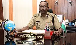 എഡിജിപി മനോജ് എബ്രഹാമിന് ഡിജിപിയായി സ്ഥാനക്കയറ്റം