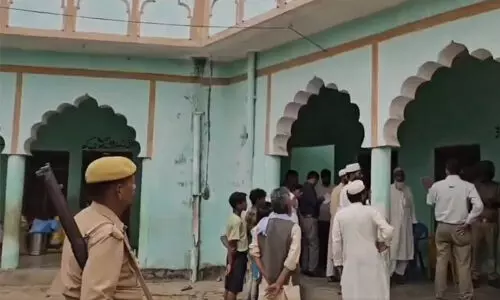 ഉത്തരാഖണ്ഡില് മൂന്നു മദ്റസകള് കൂടി പൂട്ടിച്ചു; 1974ല് സ്ഥാപിച്ച മദ്റസയും ഇതില് ഉള്പ്പെടുന്നു (വീഡിയോ) ഉത്തരാഖണ്ഡില് മൂന്നു മദ്റസകള് കൂടി പൂട്ടിച്ചു; 1974ല് സ്ഥാപിച്ച മദ്റസയും ഇതില് ഉള്പ്പെടുന്നു (വീഡിയോ)