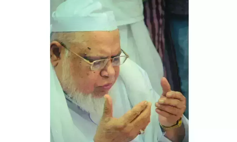 ഫത്ഹുല്ല മുത്ത് കോയ തങ്ങള്‍ അന്തരിച്ചു