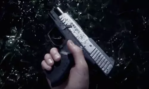 കണ്ണൂരില് യുവാവ് വെടിയേറ്റുമരിച്ചു കണ്ണൂരില് യുവാവ് വെടിയേറ്റുമരിച്ചു