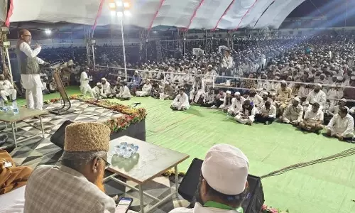 വഖ്ഫ് ഭേദഗതി നിയമത്തിനെതിരെ പര്‍ഭാനിയില്‍ പതിനായിരങ്ങളുടെ പ്രതിഷേധം