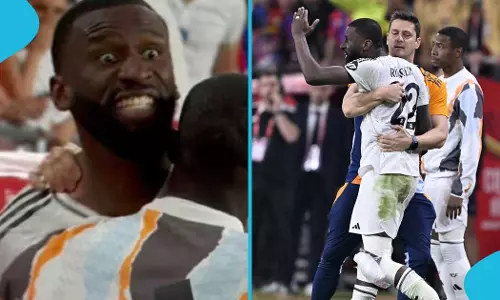 റഫറിക്ക് നേരെ ഐസ് പാക്ക് എറിഞ്ഞ റയല്‍ താരം റുഡിഗര്‍ക്ക് ഒരു വര്‍ഷം വരെ വിലക്ക് വന്നേക്കും