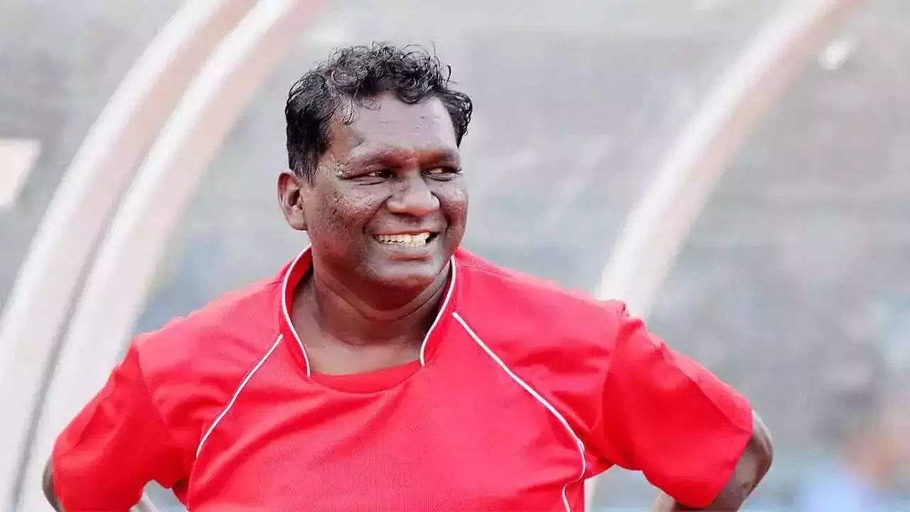 വിരമിക്കാന് ഒരു ദിവസം കൂടി ബാക്കി നില്ക്കെ ഐ എം വിജയന് സ്ഥാനക്കയറ്റം വിരമിക്കാന് ഒരു ദിവസം കൂടി ബാക്കി നില്ക്കെ ഐ എം വിജയന് സ്ഥാനക്കയറ്റം