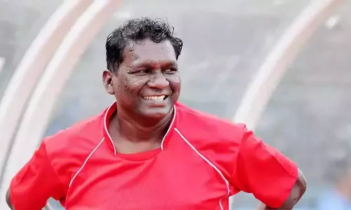 വിരമിക്കാന്‍ ഒരു ദിവസം കൂടി ബാക്കി നില്‍ക്കെ ഐ എം വിജയന് സ്ഥാനക്കയറ്റം