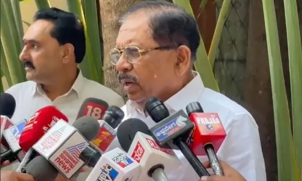 അഷ്റഫ് പാകിസ്താന് അനുകൂല മുദ്രാവാക്യം വിളിച്ചെന്ന് പറഞ്ഞിട്ടില്ല: കര്ണാടക ആഭ്യന്തര മന്ത്രി ജി പരമേശ്വര (video) അഷ്റഫ് പാകിസ്താന് അനുകൂല മുദ്രാവാക്യം വിളിച്ചെന്ന് പറഞ്ഞിട്ടില്ല: കര്ണാടക ആഭ്യന്തര മന്ത്രി ജി പരമേശ്വര (video)