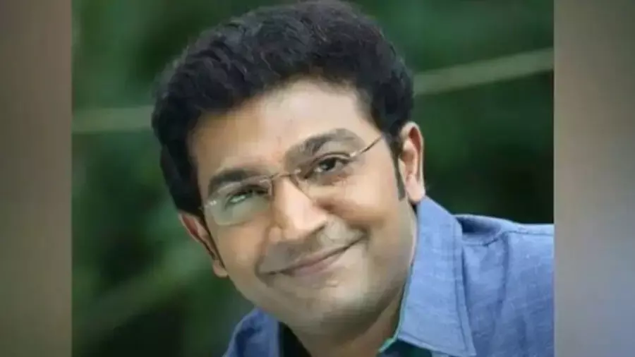 സിനിമ-സീരിയല് താരം വിഷ്ണു പ്രസാദ് അന്തരിച്ചു സിനിമ-സീരിയല് താരം വിഷ്ണു പ്രസാദ് അന്തരിച്ചു