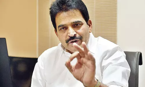 സുഹൃത്തിനെ കണ്ട മോദി സ്വയം മറന്നു; മോദിക്കുള്ള മറുപടി മുഖ്യമന്ത്രി നല്കണമായിരുന്നു: കെ സി വേണുഗോപാല് സുഹൃത്തിനെ കണ്ട മോദി സ്വയം മറന്നു; മോദിക്കുള്ള മറുപടി മുഖ്യമന്ത്രി നല്കണമായിരുന്നു: കെ സി വേണുഗോപാല്