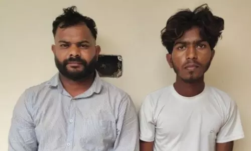 തന്ത്ര പ്രധാന സൈനിക രഹസ്യങ്ങൾ പാകിസ്താന് കൈമാറിയ രണ്ടു പേർ അറസ്റ്റിൽ തന്ത്ര പ്രധാന സൈനിക രഹസ്യങ്ങൾ പാകിസ്താന് കൈമാറിയ രണ്ടു പേർ അറസ്റ്റിൽ