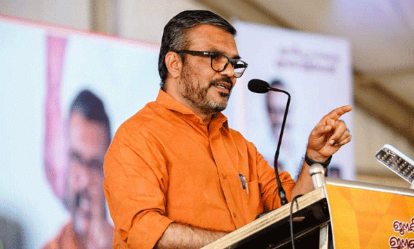 തെരുവു നായ്ക്കളുടെ വന്ധ്യംകരണമാണ് ഏകപരിഹാരം; കേന്ദ്ര നിയമങ്ങള് മാറ്റണം: എം ബി രാജേഷ് തെരുവു നായ്ക്കളുടെ വന്ധ്യംകരണമാണ് ഏകപരിഹാരം; കേന്ദ്ര നിയമങ്ങള് മാറ്റണം: എം ബി രാജേഷ്