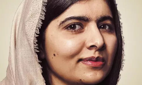 സമാധാനം മാത്രമാണ് നമ്മുടെ സുരക്ഷക്കുള്ള ഏക മാര്ഗം; ഇന്ത്യയും പാകിസ്താനും തമ്മിലുള്ള സംഘര്ഷങ്ങള് ഇല്ലാതാക്കണമെന്ന് മലാല യൂസഫ്സായി സമാധാനം മാത്രമാണ് നമ്മുടെ സുരക്ഷക്കുള്ള ഏക മാര്ഗം; ഇന്ത്യയും പാകിസ്താനും തമ്മിലുള്ള സംഘര്ഷങ്ങള് ഇല്ലാതാക്കണമെന്ന് മലാല യൂസഫ്സായി