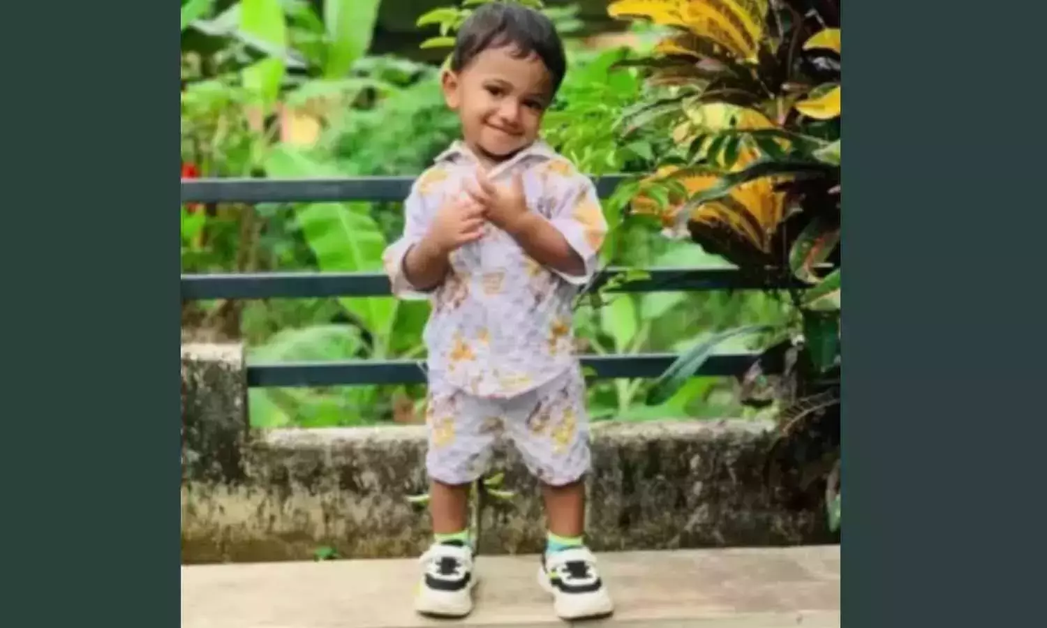 മലപ്പുറത്ത് നിര്‍ത്തിയിട്ട കാര്‍ ഉരുണ്ടിറങ്ങി ദേഹത്ത് കയറി രണ്ടര വയസ്സുകാരന്‍ മരിച്ചു