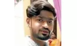 പാകിസ്താനിയെന്ന് വിളിച്ച് മര്ദ്ദിക്കപ്പെട്ട മുസ്ലിം യുവാവ് ആത്മഹത്യ ചെയ്തു; പ്രതിയായ മാധ്യമപ്രവര്ത്തകന് ഒളിവില് പാകിസ്താനിയെന്ന് വിളിച്ച് മര്ദ്ദിക്കപ്പെട്ട മുസ്ലിം യുവാവ് ആത്മഹത്യ ചെയ്തു; പ്രതിയായ മാധ്യമപ്രവര്ത്തകന് ഒളിവില്