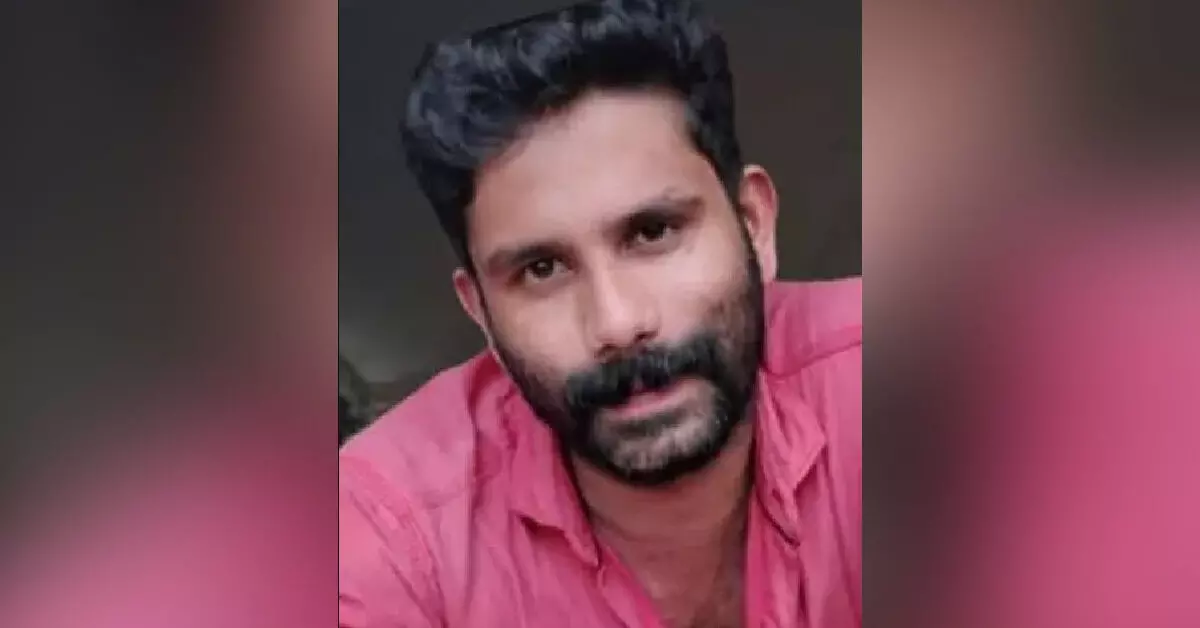 ട്രെയിനിലെ ശുചിമുറിയില് പോയ യുവാവ് തിരികെ വന്നില്ല; പത്തനംതിട്ട സ്വദേശിയെ കാണാനില്ലെന്നു പരാതി ട്രെയിനിലെ ശുചിമുറിയില് പോയ യുവാവ് തിരികെ വന്നില്ല; പത്തനംതിട്ട സ്വദേശിയെ കാണാനില്ലെന്നു പരാതി