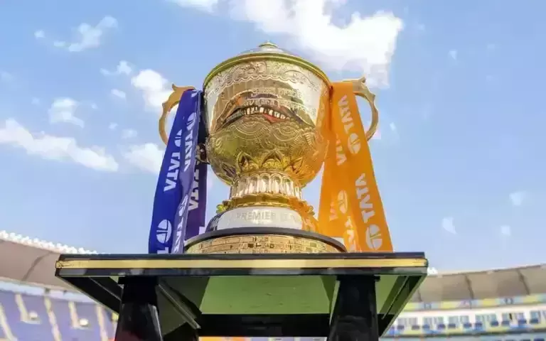 ഐപിഎല് പുനരാരംഭിക്കല്; ബിസിസിഐ യോഗം ഇന്ന് ചേരും ഐപിഎല് പുനരാരംഭിക്കല്; ബിസിസിഐ യോഗം ഇന്ന് ചേരും