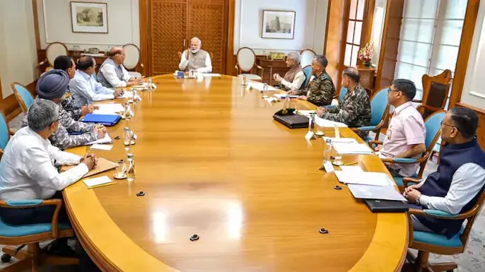 ഇന്ത്യ-പാക് വെടിനിര്‍ത്തല്‍ കരാര്‍: വ്യോമസേനാ മേധാവിയുമായി പ്രധാനമന്ത്രിയുടെ പ്രത്യേക കൂടിക്കാഴ്ച